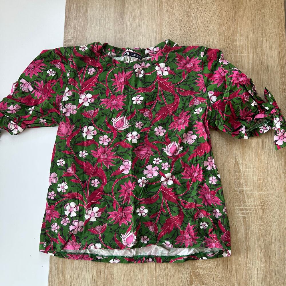 Zara Crew Neck Short Sleeve Floral Top Puff Sleeve Women's Size S Mulicolor